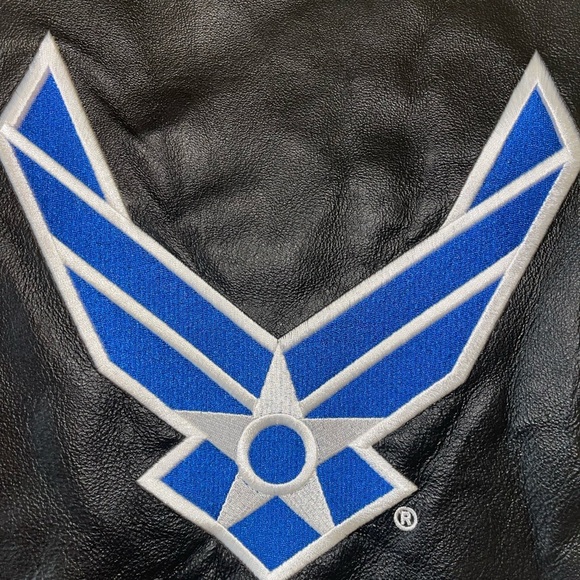 100% Genuine leather vest - Embroidered with Airforce - NWT - Size XL - Picture 4 of 9